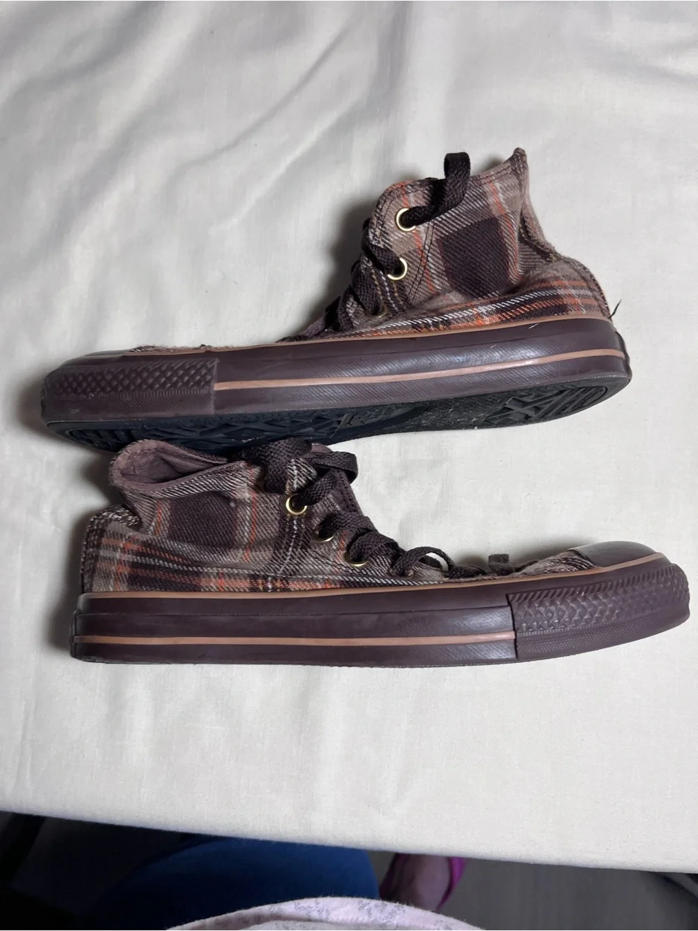 Converse All Star Chuck Taylor Brown Plaid High-Top Sneakers - Picture 5 of 8